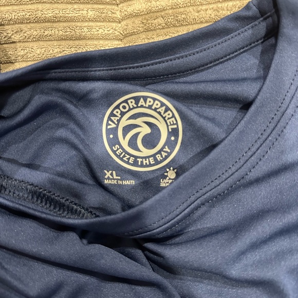 Men's Blue American Flag Long Sleeve Sun Shirt - Picture 4 of 5